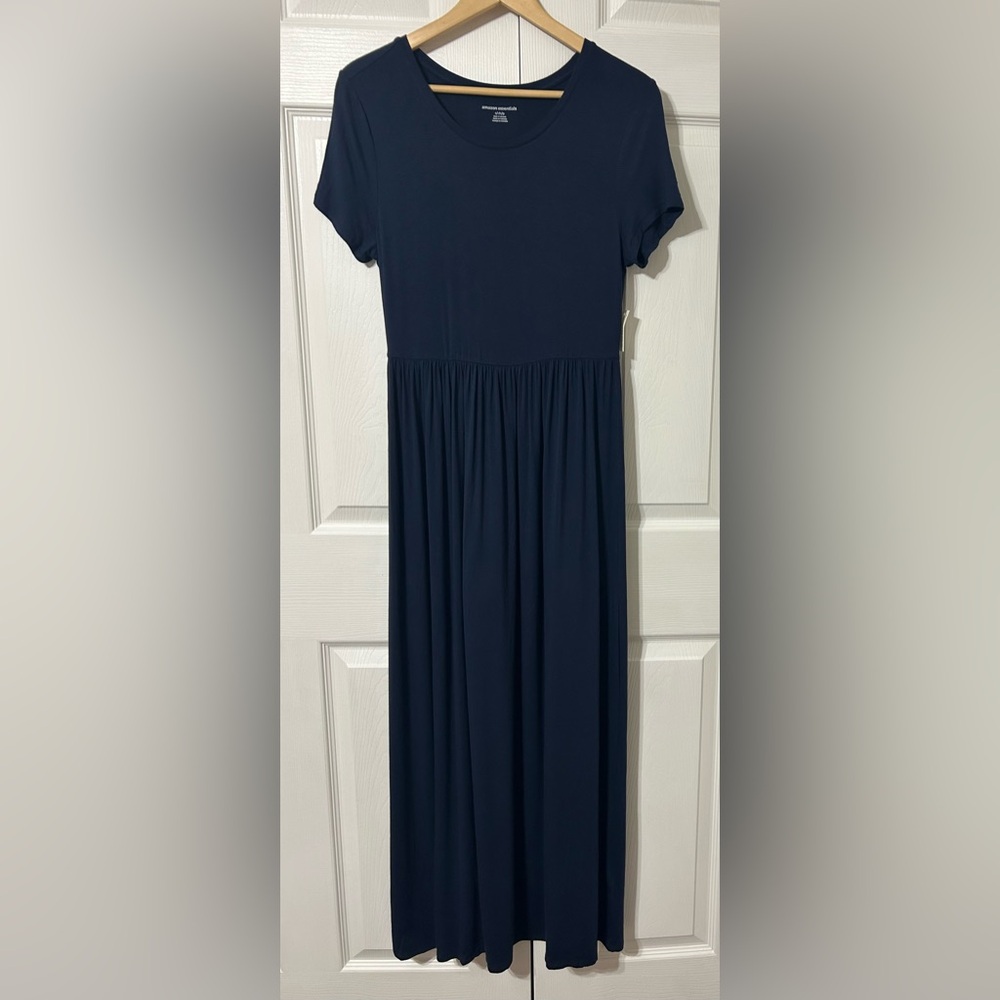 Amazon Essentials Women’s Navy Blue Maxi Dress Long Soft Knit NWT Size S
